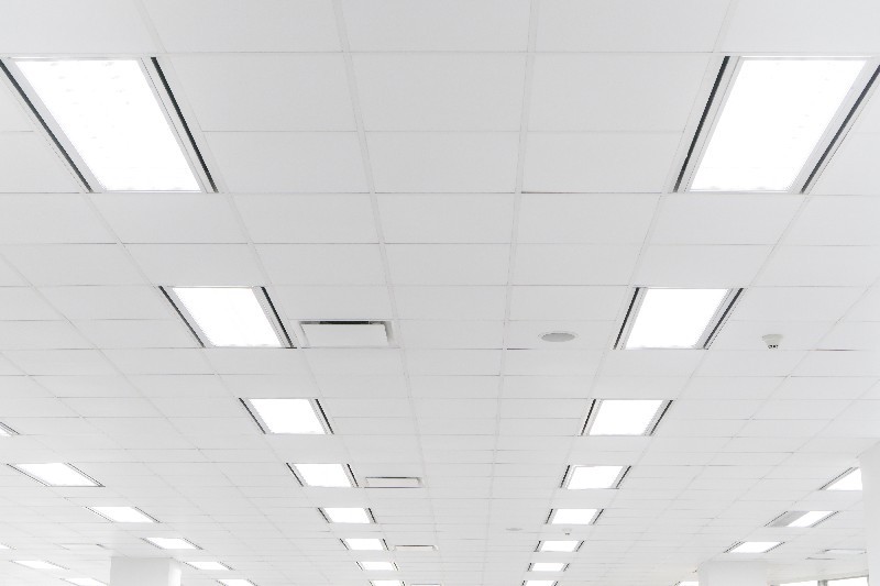 Comment installer un plafond en toile à Montfermeil | Tehni Oros